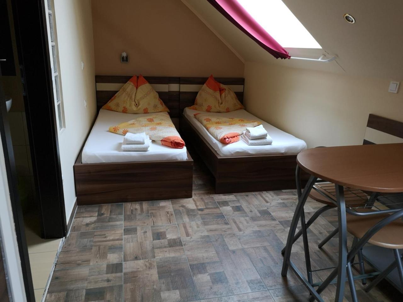 Bed and Breakfast Borostyan Panzio Balatonfuered Exteriér fotografie
